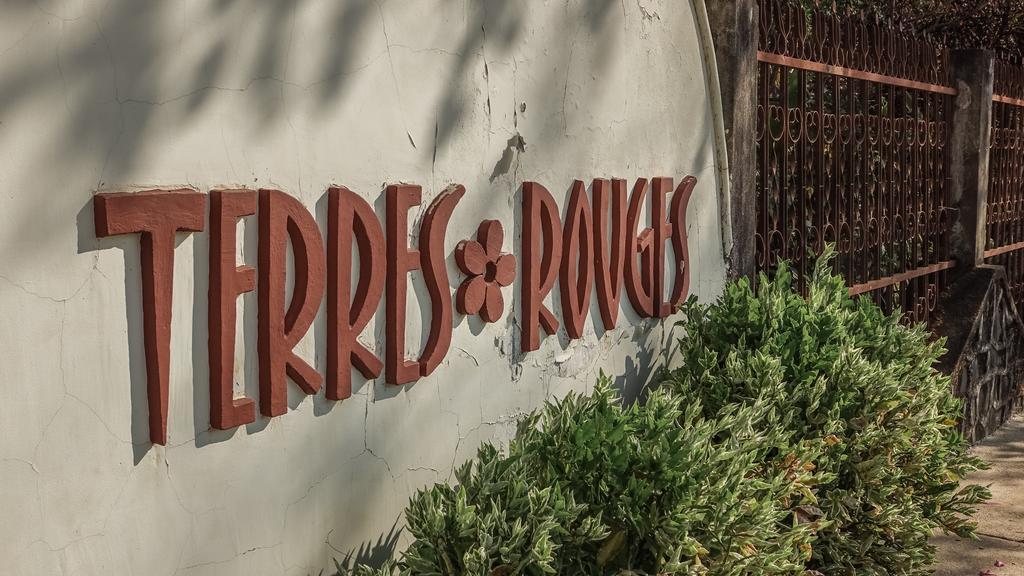 Terres Rouges Lodge Banlung Eksteriør billede