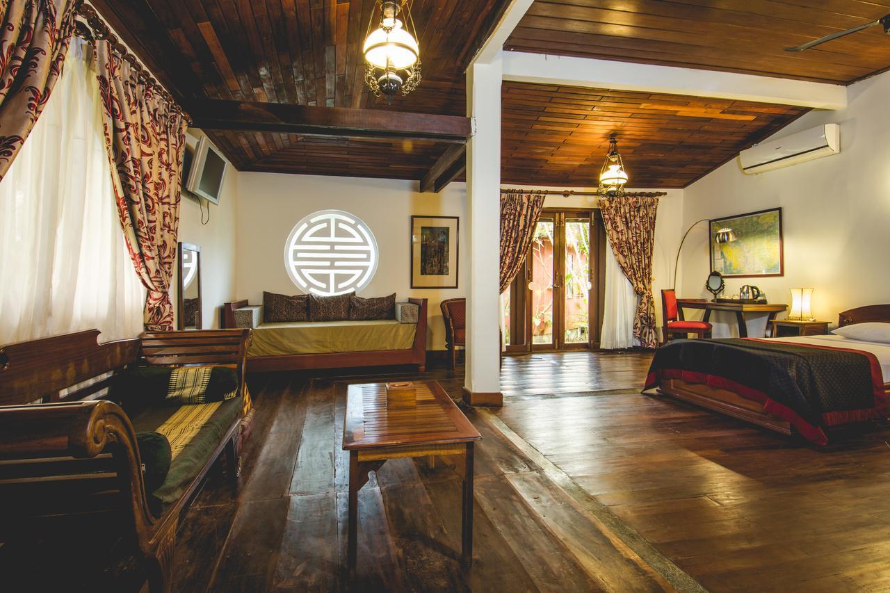 Terres Rouges Lodge Banlung Eksteriør billede